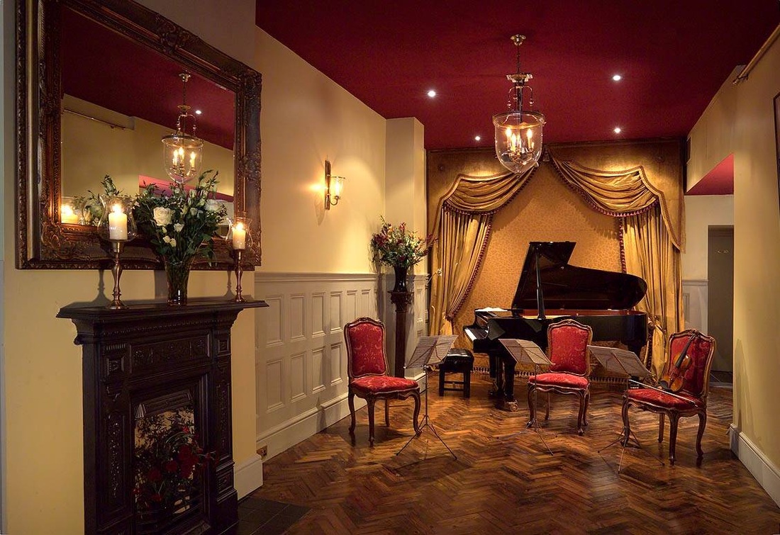 1901 Arts Club music salon